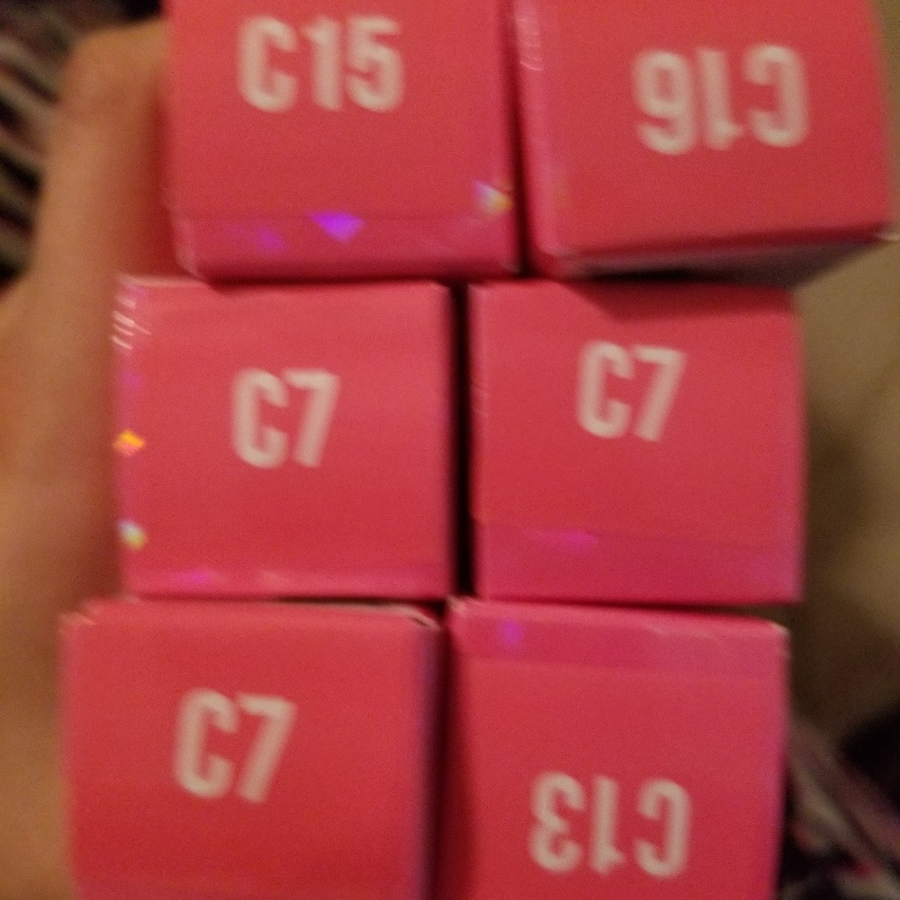 Magic concealer